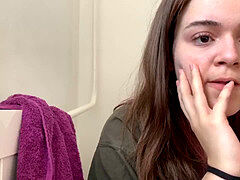 Bruinharig, Vingeren, Reusachtig, Orgasme, Slaaf, Tieten likken, Speelgoed, Slet