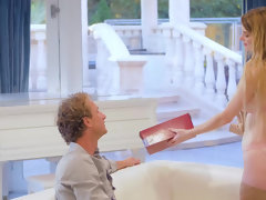 Красотки, Минет, Парочка, Каблуки, В офисе, Трусики, Обувь, Чулки