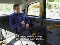 Grosser arsch, Grosse titten, Blondine, Blasen, Handjob, Milf