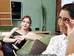 Лесбиянка, Втроем, Игрушки