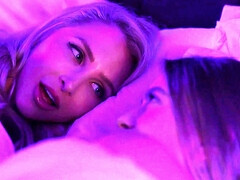 18, デカパイ, ブロンド, レズビアン, 下着, 淫乱熟女, ティーン, 三人