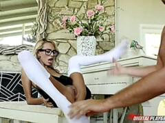 Amateur, Anal, Lécher le cul, Sucer une bite, Brunette brune, Tir de sperme, Pov, Chatte