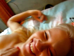 Hondjeshouding, Sperma in gezicht, Natuurlijke tieten, Orgasme, Slipje, Kut duiken, Rijden, Slikken