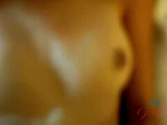 On your final day in Sin City, you fill Willow Hayes with a creampie