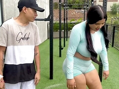 Belle grosse femme bgf, Gros cul, Brunette brune, Plantureuse, Rondelette, Grosse, Fille latino, Nénés