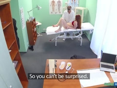 Leie, Fingern, Lecken, Krankenschwester, Büro, Muschi, Uniform, Spanner