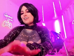 Gros cul, Gros seins, Brunette brune, Plantureuse, Masturbation, Monstre, Tatouage, Webcam