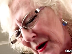 Sucer une bite, Britannique, Plantureuse, Hd, Léchez, Mature, Mère que j'aimerais baiser, Chatte