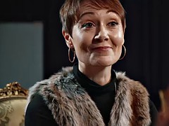 Belleza, Corridas, Lamidas, Lencería, Perforación, Montar, Tatuaje, Tetas