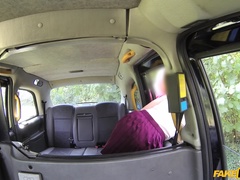 In den arsch, Auto, Spermaladung, Aufs gesicht abspritzen, Fingern, Handjob, Lecken, Muschi