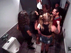 お尻, 黒人, ブロンド, ハードコア, ハメ撮り, 公共, オマンコ, ティーン