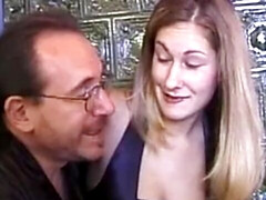 Amateur, Gros seins, En levrette, Faciale, Fait maison, Mère que j'aimerais baiser, Rétro, Rétro ancien