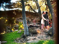 Beauté, Brunette brune, Doigter, Lesbienne, Léchez, Chatte, Gicler, Nénés