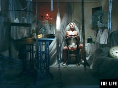 18 jaar, Bruinharig, Masturbatie, Orgasme, Dikke tepels, Geschoren, Bruiloft, Nat