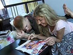 お尻, ブロンド, バック, 自然山雀, 小柄, ガリガリ, ティーン, オッパイの