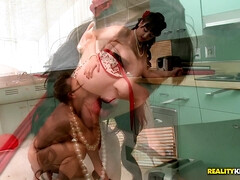 Mooie dikke vrouwen, Zwart, Blond, Olie, Dikke tepels, Lang, Tatoeage, Tieten likken