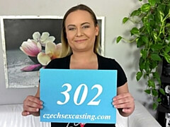 Belle grosse femme bgf, Gros cul, Grosse bite, Gros seins, Sucer une bite, En levrette