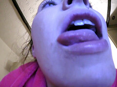 Long Sexy Vid of Your Smoking Hot gf smooching pov