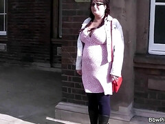 Gros seins, Sucer une bite, Brunette brune, Plantureuse, Rondelette, Tchèque, Énorme, Nénés