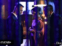 Lamer culo, Belleza, Morena, Pajear, Interracial, Lencería, Trio, Tetas