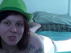 Любители, Большая жопа, Большие сиськи, Грудастые, Глубокая глотка, Европейки, Соло, Тату