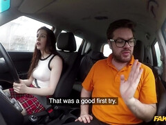 Amateur, Sucer une bite, Voiture, Éjaculation interne, En levrette, Bâillonner, De plein air, Réalité