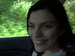 Минет, Пальцем, Эксгибиционист, Подружка, Ласковые ручки, Оргазм, На публике, Подглядывание