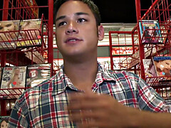 Amateur, Sucer une bite, Faciale, Homosexuelle, Branlette thaïlandaise, Actrice du porno