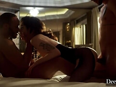 Anaal, Bruinharig, Diep in de keel, Dubbele penetratie, Handbeurt, Hd, Tatoeage, Trio