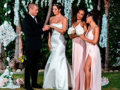 Черные, Черненькие, Пальцем, Поцелуи, Лизание, Мастурбация, Стриптизерша, Молоденькие