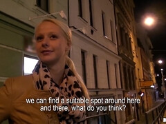 Blasen, Tschechisch, Hardcore, Geld, Natürlichen titten, Pov, Realität, Dusche