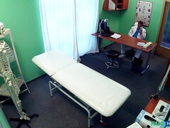 Leie, Arsch, Arzt, Handjob, Masturbation, Büro, Muschi, Uniform