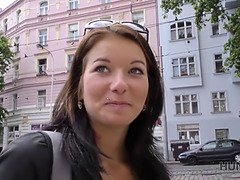美人, フェラチオ, 茶髪の, エロ熟女, チェコ, 淫乱熟女, 公共, フェラする