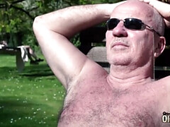 Spermaladung, Freundin, Orgasmus, Im freien, Schlucken, Jungendliche (18+), Eng, Jungfrau