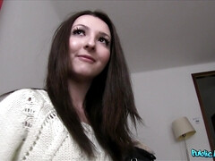 Blasen, Tschechisch, Handjob, Geld, Im freien, Pov, Schlampe, Jungendliche (18+)