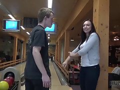 Blasen, Geile alte tussi, Mutti, Pov, Muschi, Realität, Stiefmutter, Ablutschen