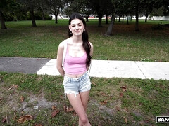 18 años, Morena, Al aire libre, Sexo soft, Adolescente