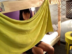 69, デカパイ, チェコ, キス, なめる, オマンコ, タトゥー, 三人