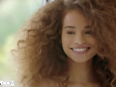 18 años, Verga grande, Negro, Morena, Polla, Peludo, Montar, Colegiala