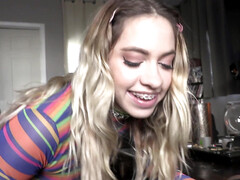 Cul, Blonde, Naturelle, Pov, Chaussettes, Adolescente, Nénés, Mouillée