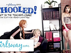 18 jahre, Hd, Lingerie, Realität, Rotschopf, Lehrer, Jungendliche (18+), Flotter dreier