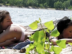 Culo grande, Tetas grandes, Besar, Lesbiana, Lamidas, Masturbación, Madres para coger, Estriptis