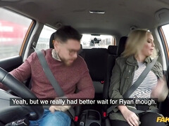 Grosser schwanz, Grosse titten, Blondine, Vollbusig, Geile alte tussi, Hd, Milf, Öffentlich