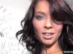 Большой член, Черные, Дыра в стене