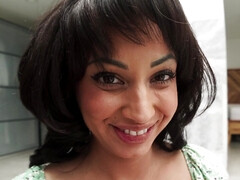 Mamada, Morena, Estilo perrito, Corridas faciales, Indio, Lamidas, Tetas naturales, Coño