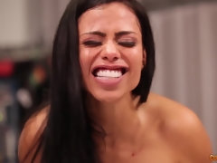 Grosser arsch, Schwarz, Blasen, Hardcore, Interrassisch, Latina, Lecken, Muschi