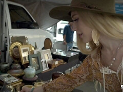 Gros seins, Brunette brune, Doigter, Lesbienne, Masturbation, Nénés