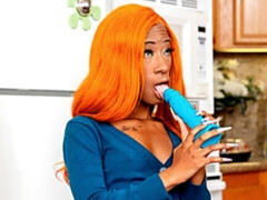 Schwarz, Blasen, Hundestellung, Interrassisch, Masturbation, Milf, Rotschopf, Rasiert