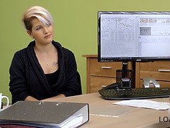 面接, ブロンド, 巨乳な, チェコ, なめる, お金, オマンコ, フェラする