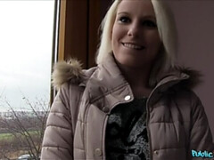 Leie, Grosse titten, Blasen, Hundestellung, Im freien, Pov, Öffentlich, Titten